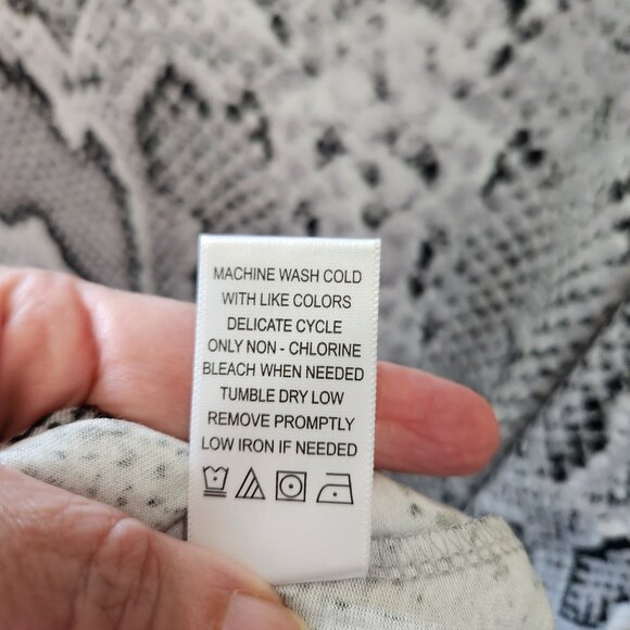 Women’s Tunic Dress. Nine Eight New York.  Large. - Picture 6 of 9